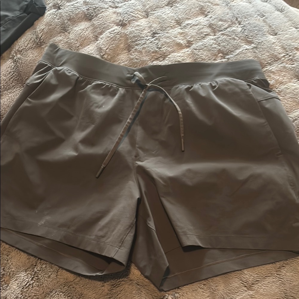Lululemon 5 inch inseam Gray Athletic Shorts